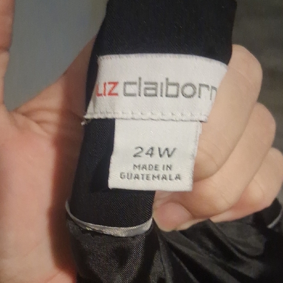 Liz Claiborne Classic Black Plus Size Blazer Timeless Professional Elegance, 24W - Picture 5 of 5